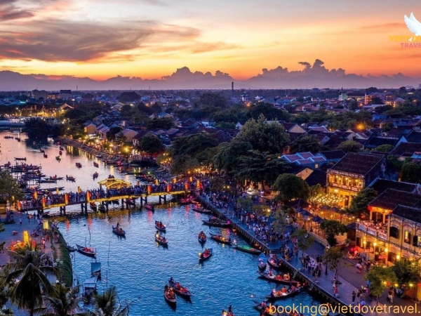 Hoi An Sunset & Memories Show Private Tour from Hoi An & Danang