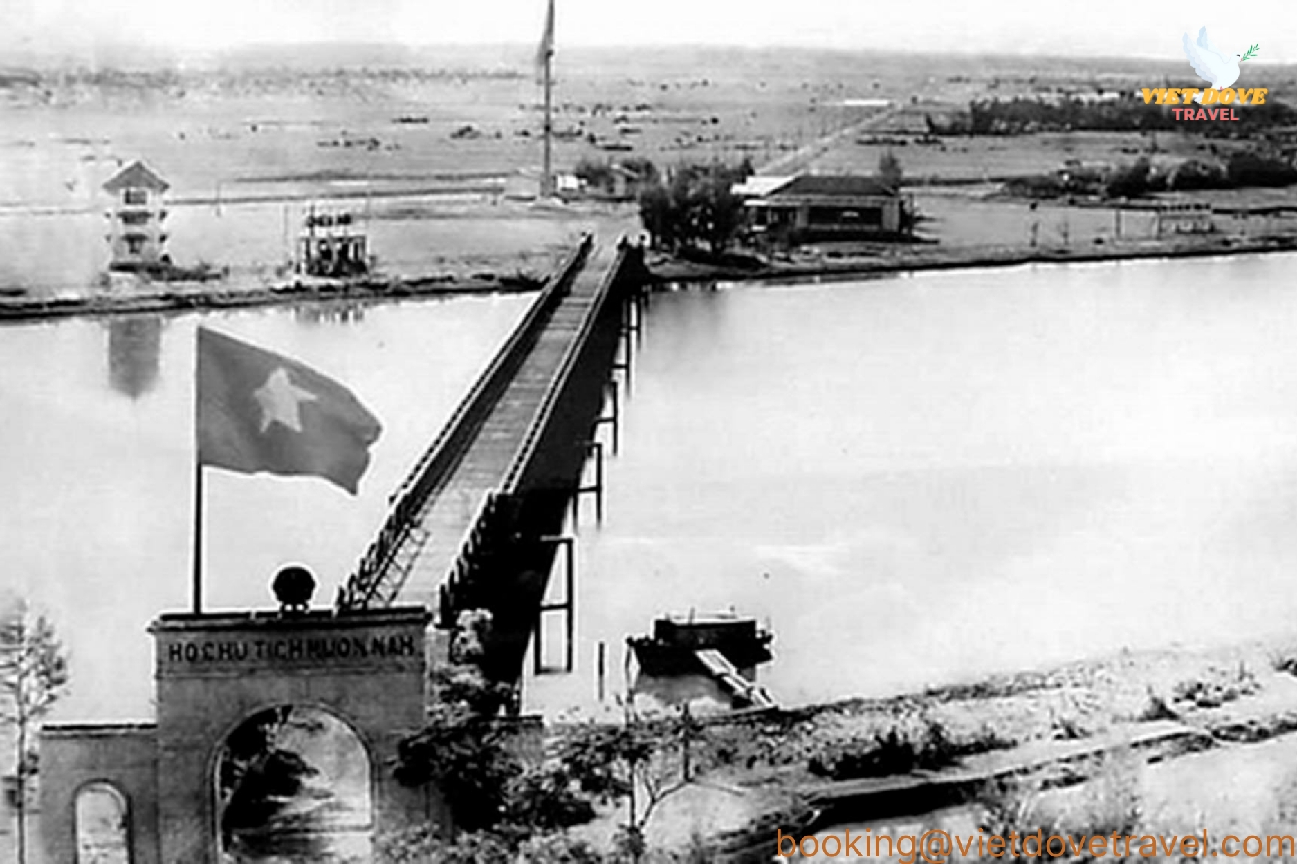 Hien Luong bridge 17th parallel VietNam.